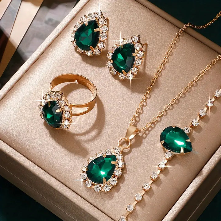 Gold Jewelry Set - Elegant Necklace and Earring Set for Women