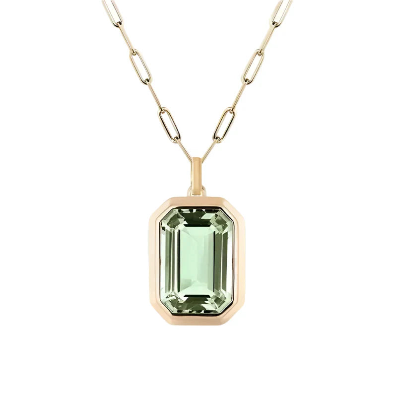 Gold Pendant Necklace - Elegant Everyday Jewelry for Women
