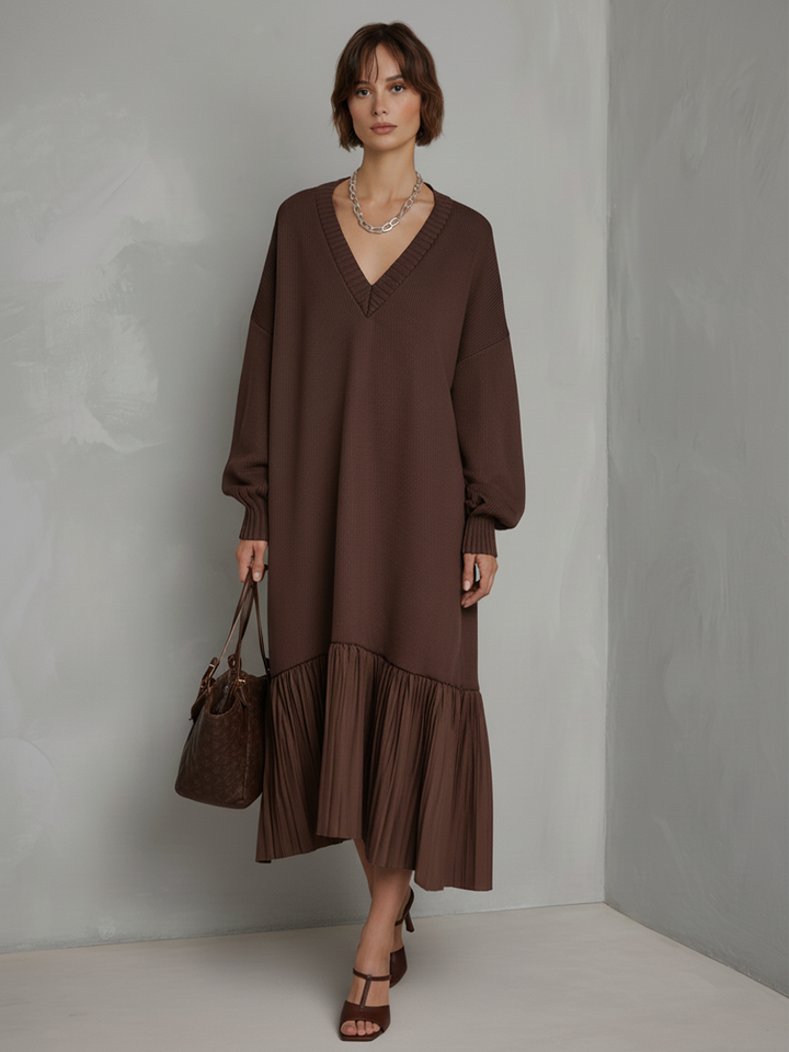 Ribbed Knit Midi Dress with Pleated Hem