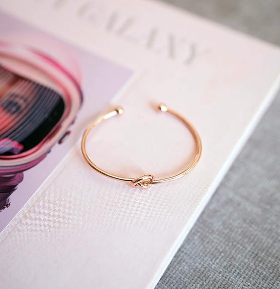 Gold Love Knot Infinity Bracelet for Women - Timeless Elegant Jewelry