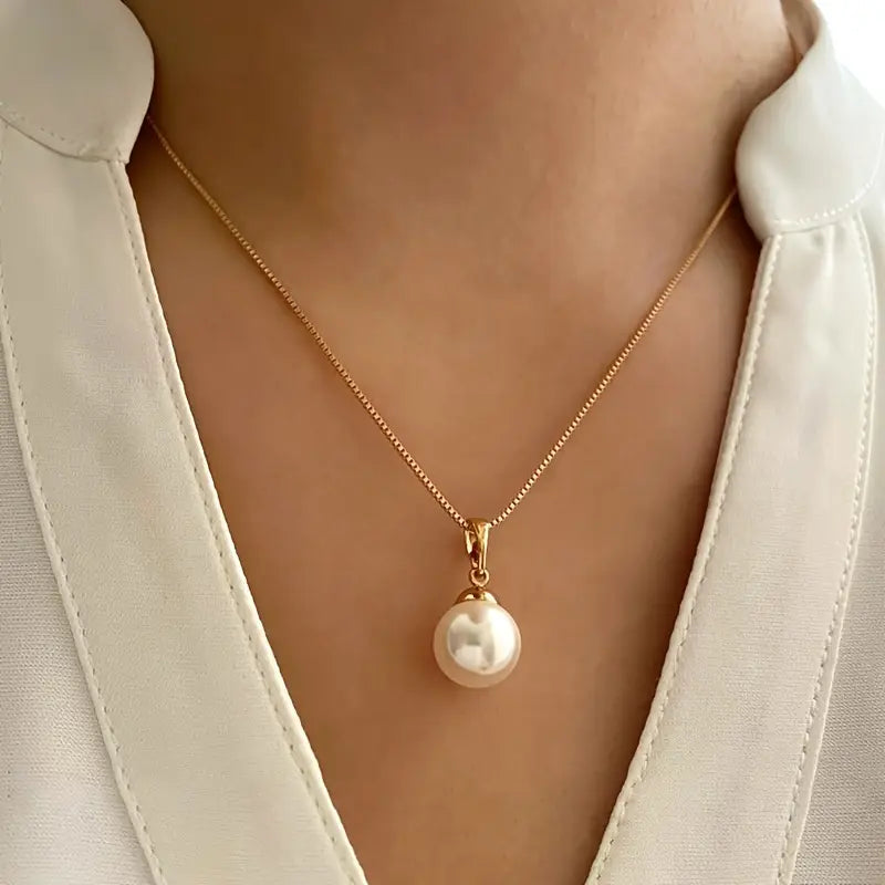 Pearl Jewelry Set Gold Tone Necklace Earrings Elegant Bridal