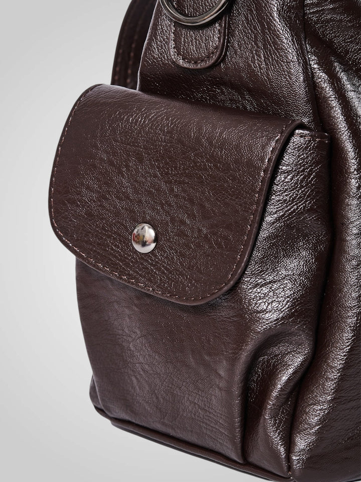 Lightweight Crossbody Bag with Multiple Pockets for Everyday