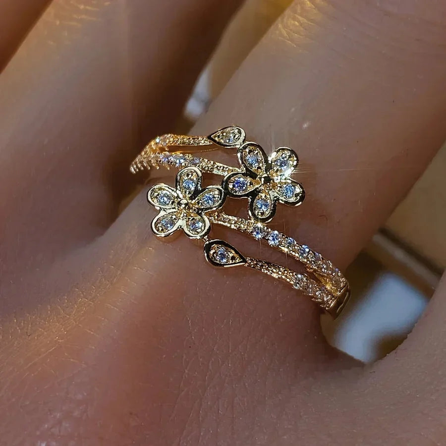 Gold Flower Ring | Elegant Floral Statement Ring for Women