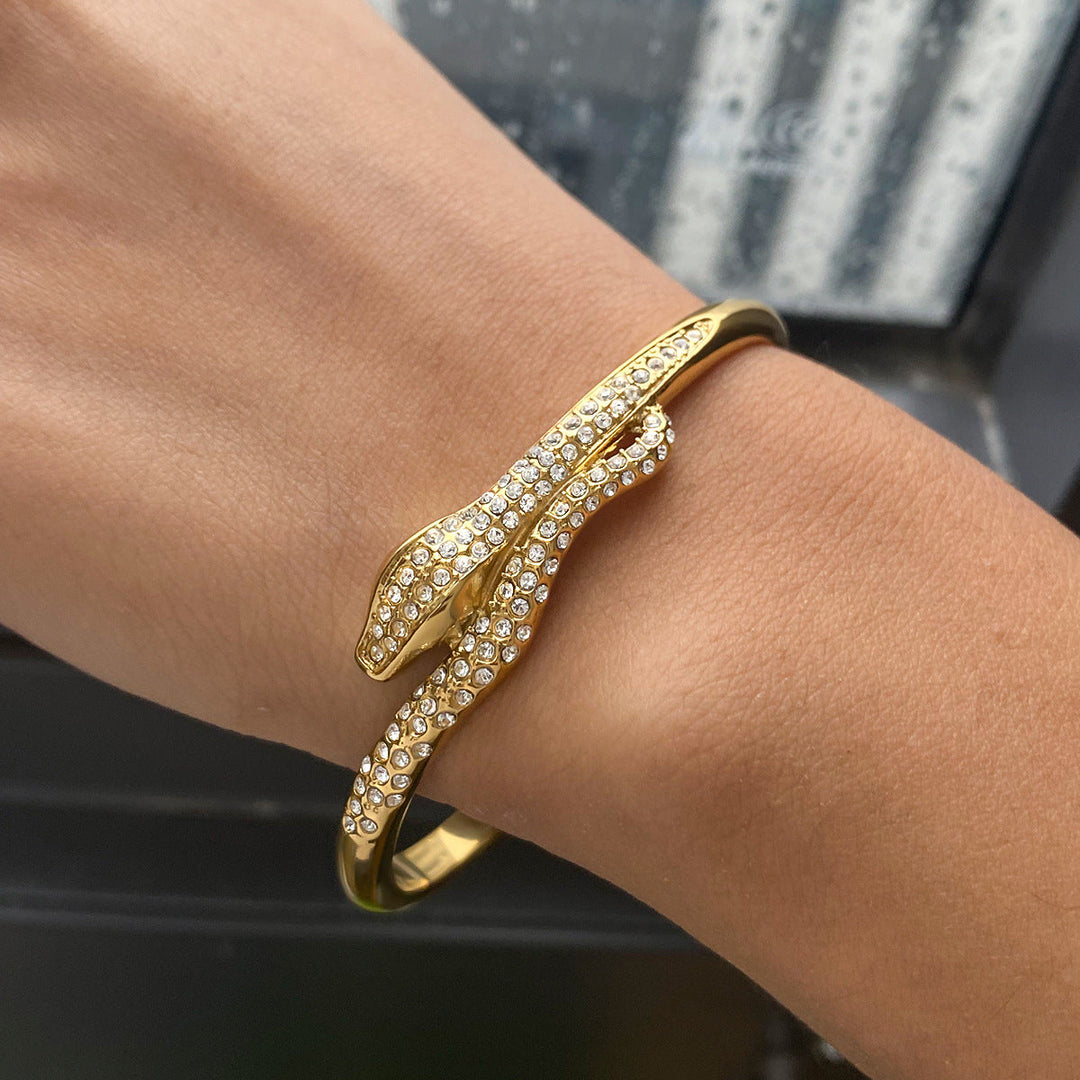 Gold Bracelet Set for Women | Layered Stacking Bracelets