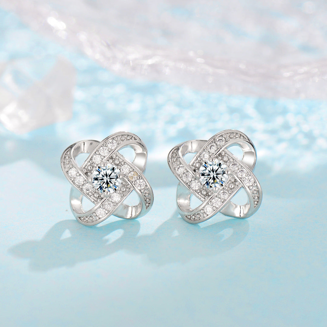 Clover Knot Jewelry Set in White Gold | Elegant Matching Necklace Earrings