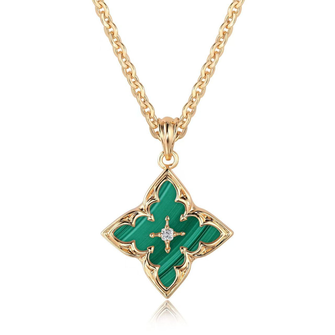 Gold Clover Pendant Necklace | Delicate Everyday Layering Necklace