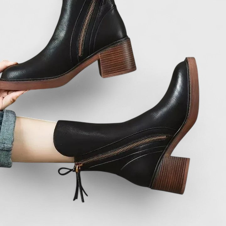 Elegant Knee High Boots for Women - Timeless Leather Design