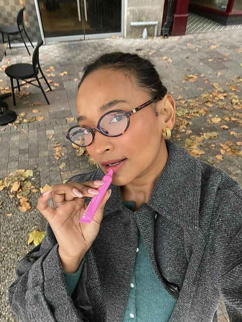 Reading Glasses for Women with Blue Light Blocking Technology