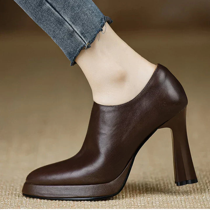 Mary Jane Pumps with Ankle Strap - Classic Comfortable Flats