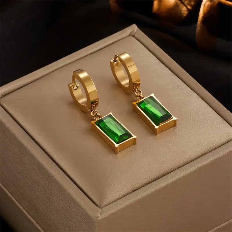 Gold Jewelry Set - Elegant Necklace and Earring Set for Women