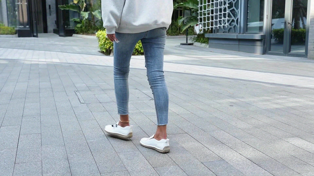 Comfortable Walking Sneakers for Women with Arch Support