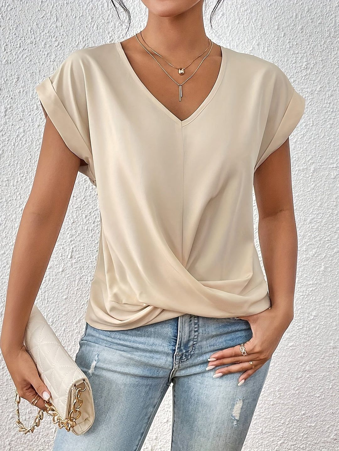 Casual T-Shirt with Sweetheart Neckline for Women