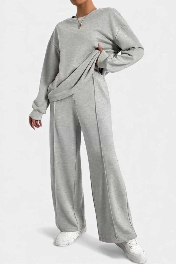 Relaxed Sweatshirt and High Waisted Pants Set for Women