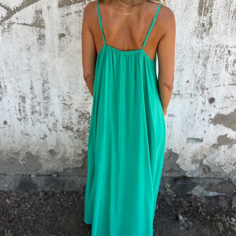 Sleeveless Dress for Women - Elegant Timeless Style